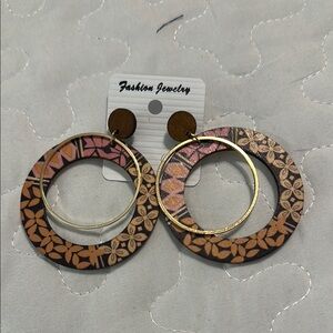 Fashion Jewelry Brown and Gold Statement Hoop Earrings